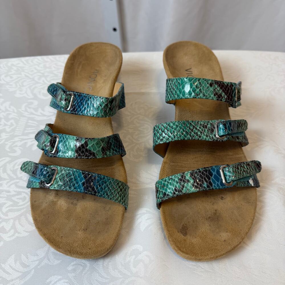 Vionic Women’s Multi-Strap Wedge Slide Sandals Blue Snake Print Adjustable 9